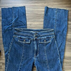 ✨ Idyllwind Denim Jeans – Size 8W x 34L 👖